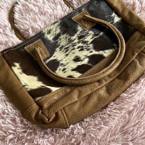 Myra tote - Picture 2 of 4